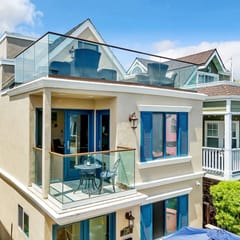 The Beach House at Mission Bay W/ Parking