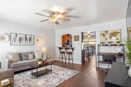 Cozy Coastal Stay in Imperial Beach w/ Parking - Image 3