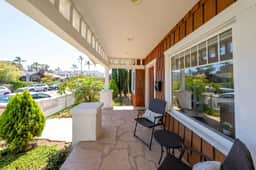 Mission Hills Craftsman; walkable, free parking - Image 5