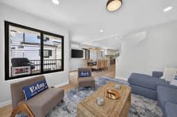 Modern Coastal Luxury, Ocean views, garage parking - Image 5