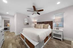 Stunning Ocean Views Rooftop Deck w/ Parking - Image 5