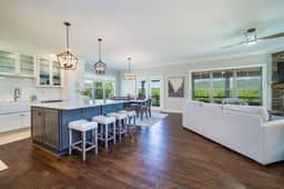 Three Sisters Summit- Mountain Views, Game Room - Image 4