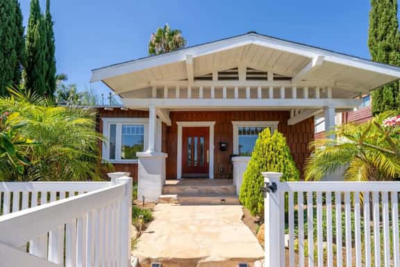 Mission Hills Craftsman; walkable, free parking - Image 1