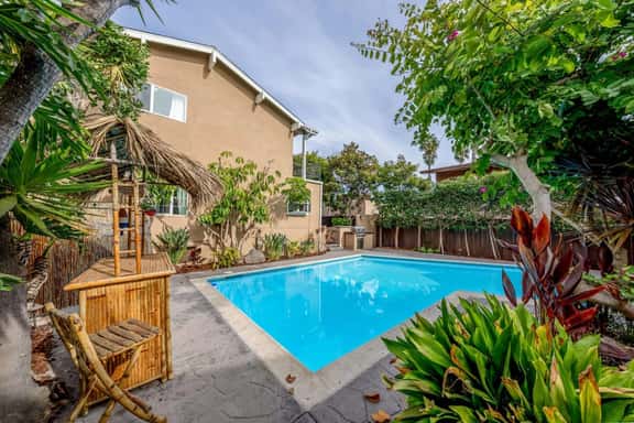 The OB Hideaway, pool, hot tub - Image 1