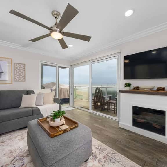 Panoramic Ocean View Huge Rooftop Deck w/ Parking - Image 1