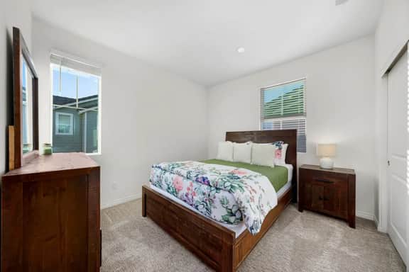 The Beach Hive/Newly remodeled - Image 3
